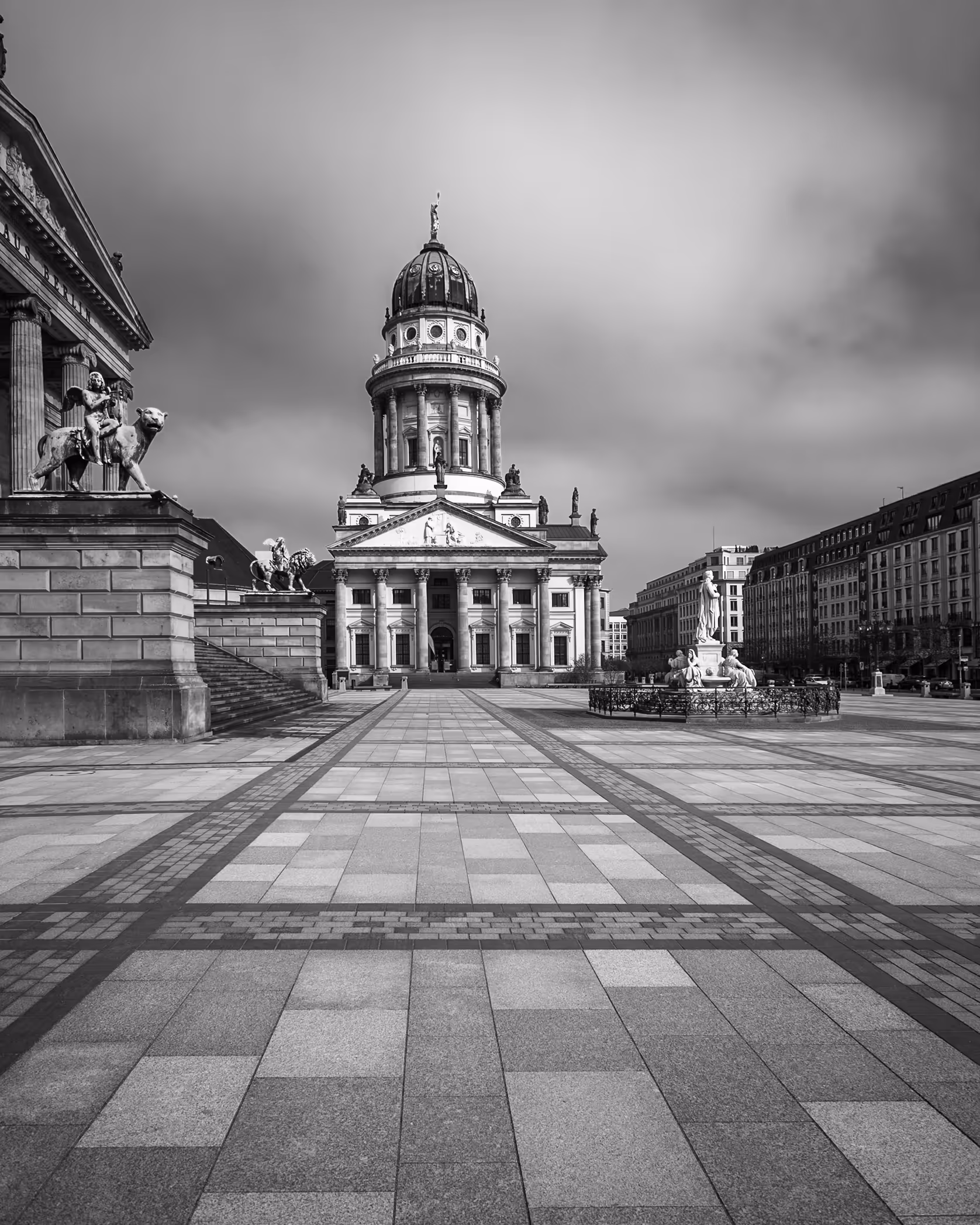 Black and white Berlin photograph 9