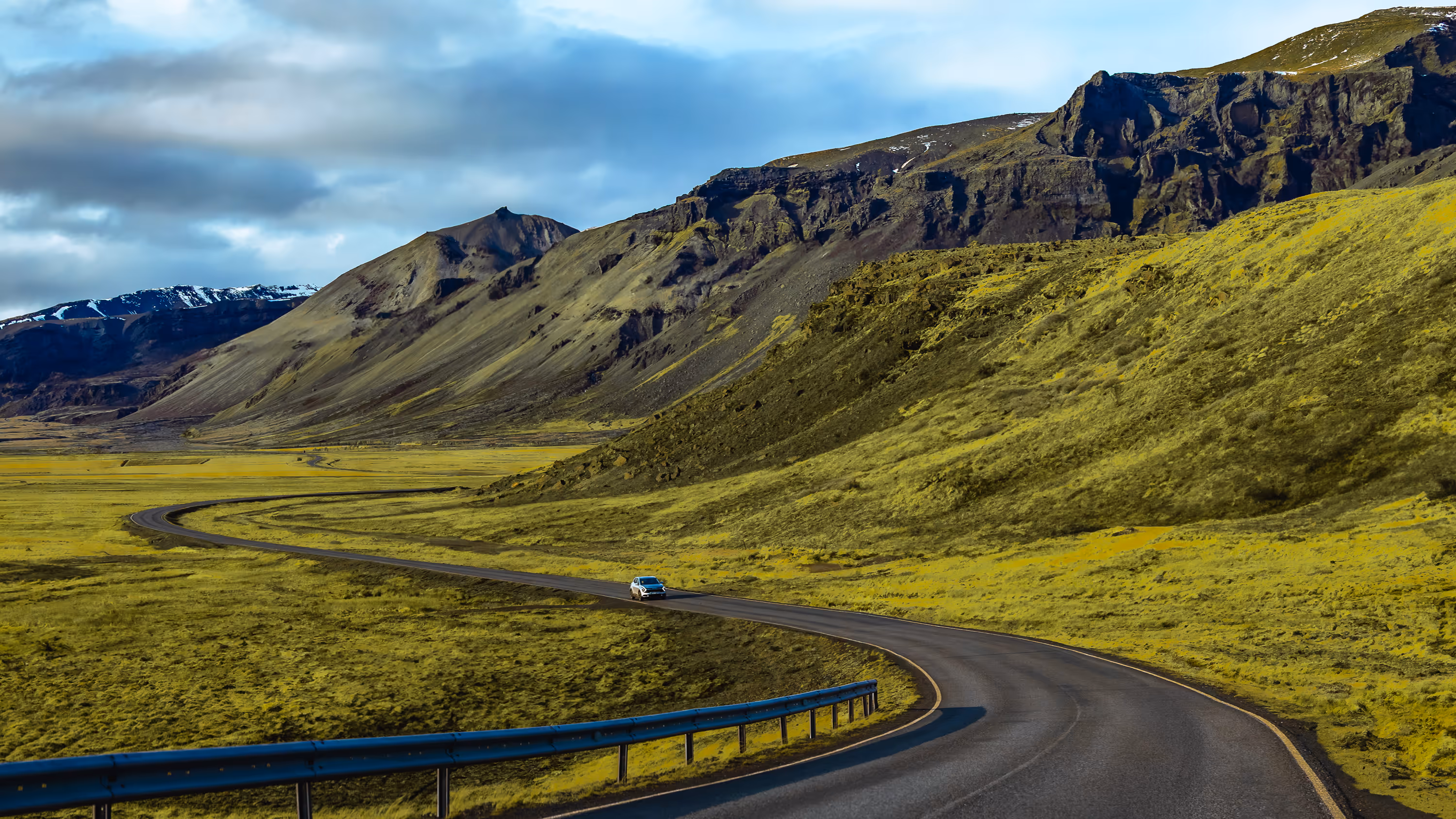 Minimal Iceland landscape photograph 5